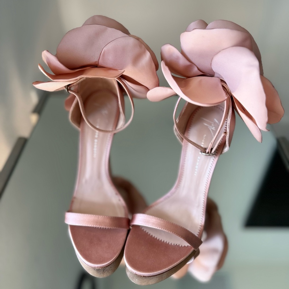 Like New GIUSEPPE ZANOTTI Peony 115mm Sandals In Schwarz $1,395 38 - Picture 13 of 15